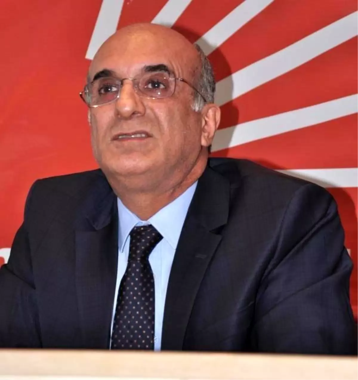 CHP\'li Bingöl: "Türkiye, \'İyi Yönetilmiyor\' Dönemini Aştı, Artık Yönetilmiyor"