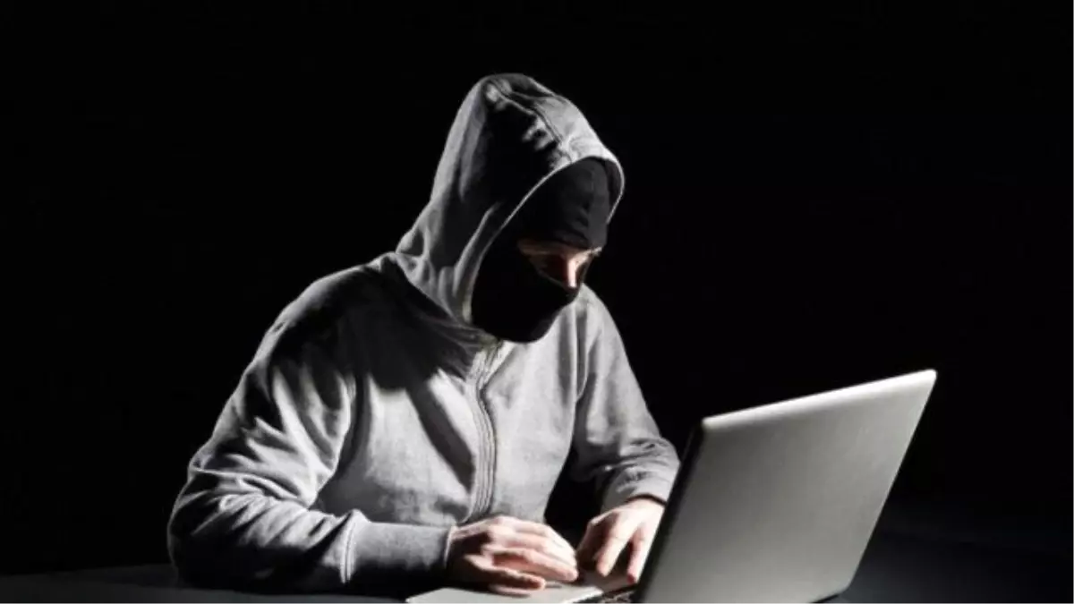 Hacker'lar Mafya Gibi Çalışıyor, 5 Dakikada Tüm Paranız Gidebilir
