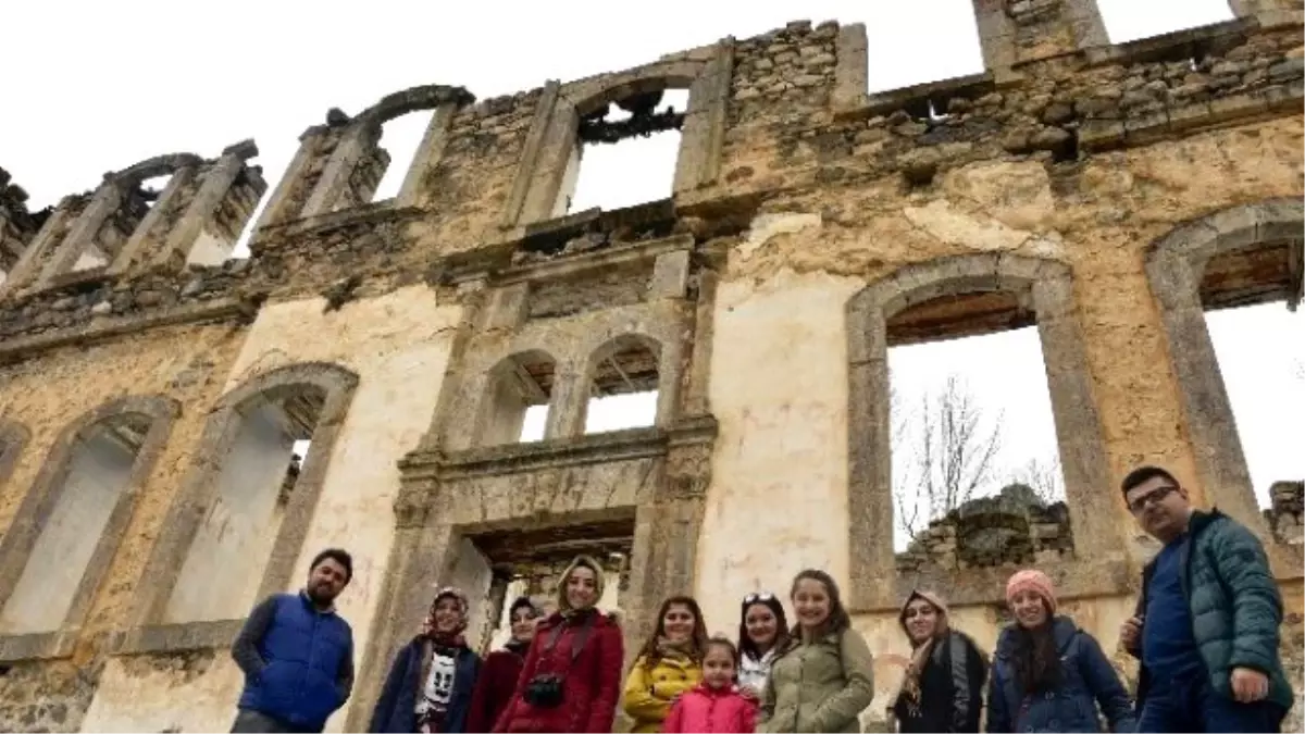 Kitap Sevdalıları Süleymaniye'de Buluştu