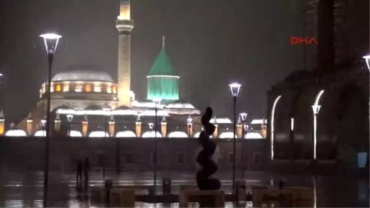 Konya\'da Kar Yağışı