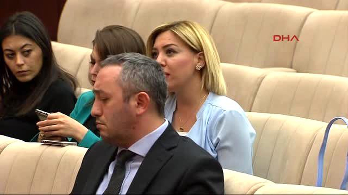 Kurtulmuş Nisan Sonuna Kadar Olgunlaştıracağımız Anayasa Taslağımızı TBMM\'ye Sunacağız-3