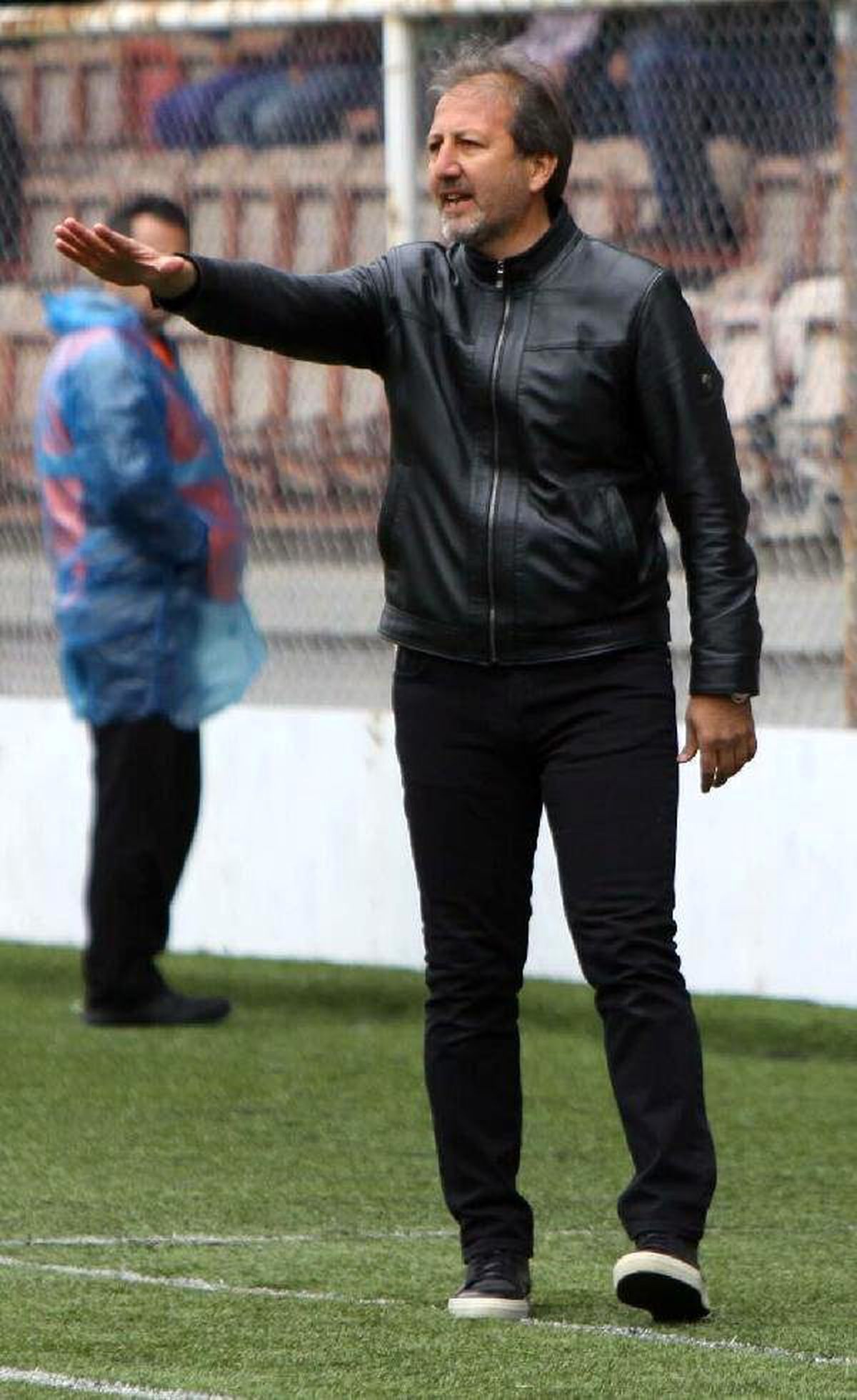 Manisaspor\'da Taşkın İstifa Sinyali Verdi