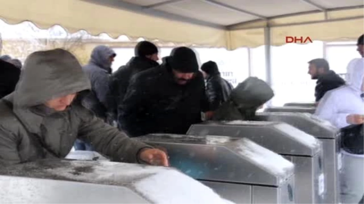 Nevşehir\'de Kar Yağışı
