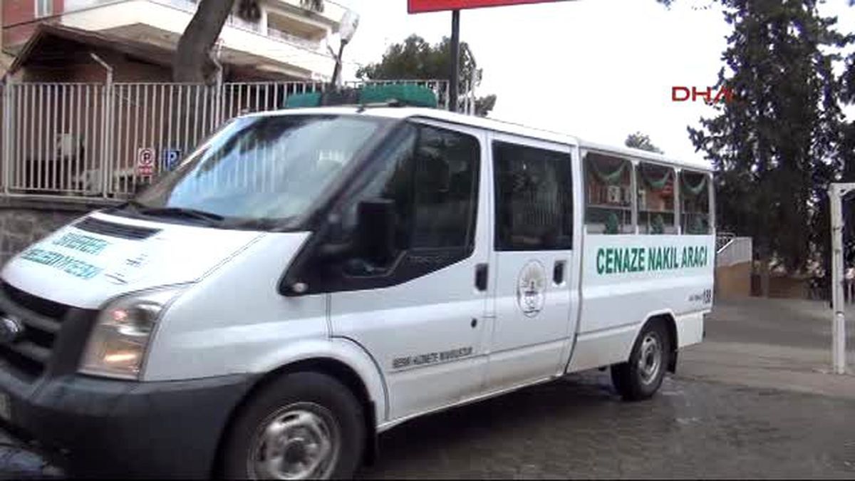 Şanlıurfa Şehit Muhtarın Cenazesi Adli Tıp Kurumuna Getirildi