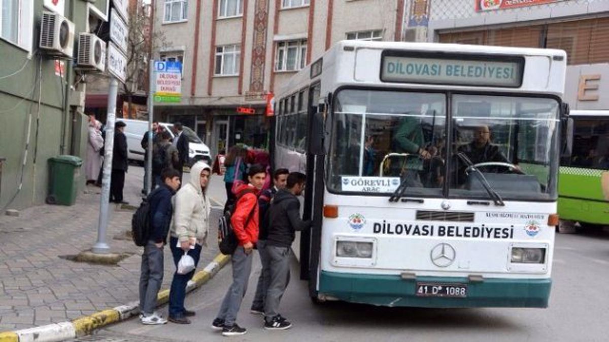 Ücretsiz Öğrenci Servisi ile Eğitime Destek