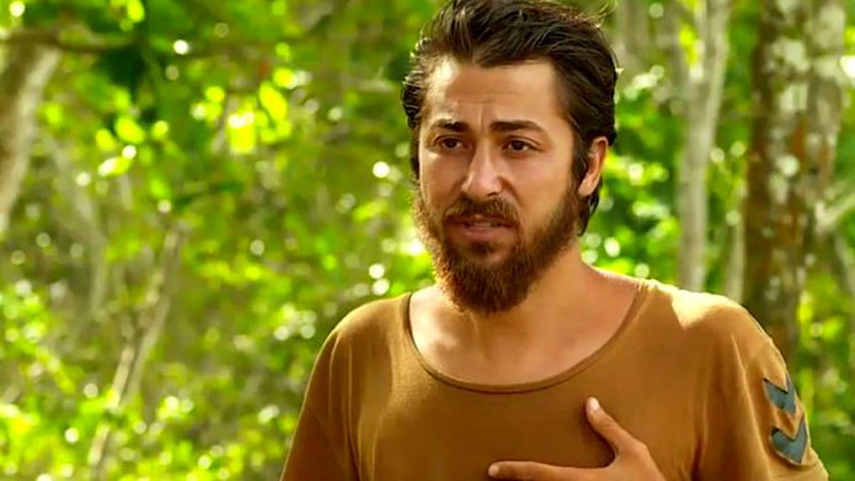 Yine Bir İhanet Konseyi\' Semih Takım Arkadaşlarına Yüklendi