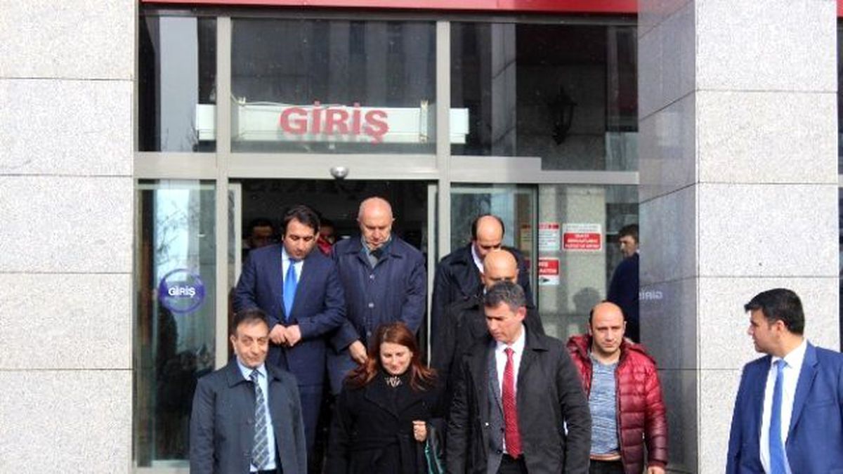 27 Yerinden Bıçaklanarak Öldürülen Burcu Şengel Davası Ertelendi