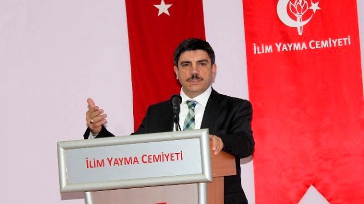 Ak Partili Aktay: "Türkiye\'de Anayasa Mahkemesi İflas Etti"
