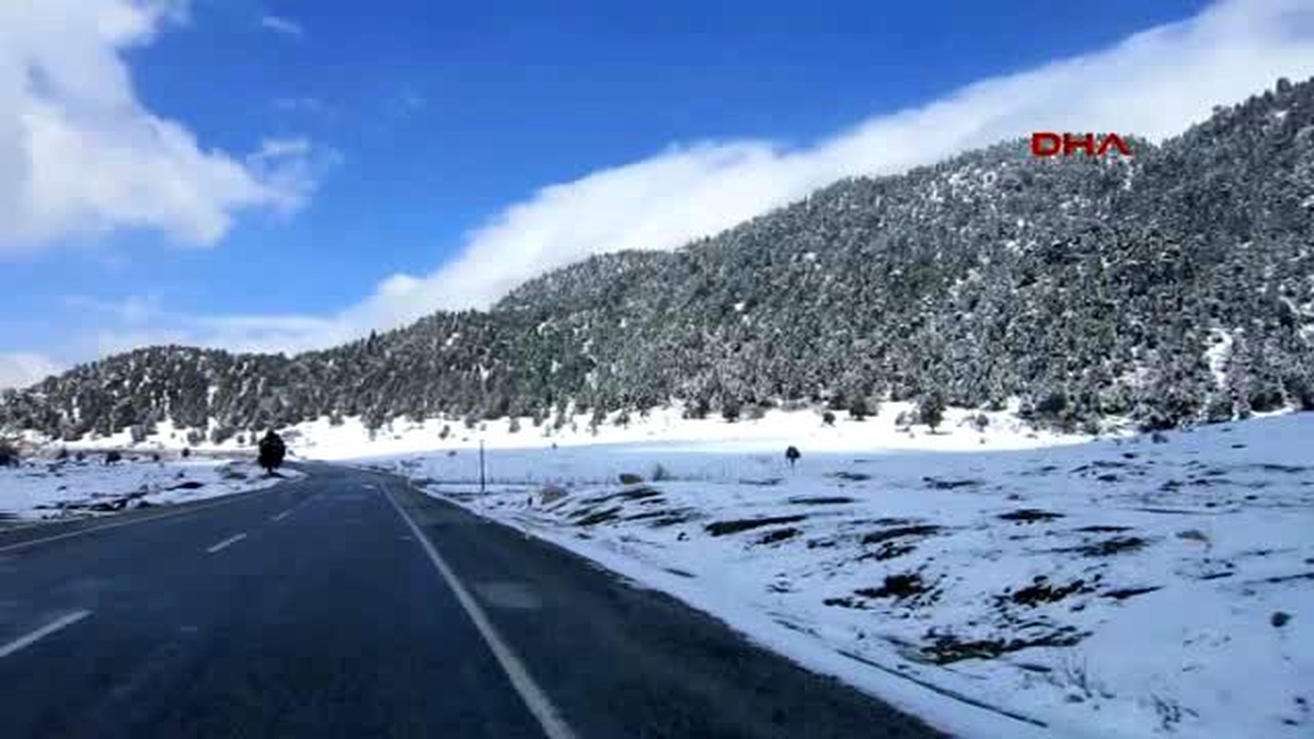 Akseki\'nin Yüksek Kesimlerine Kar Yağdı