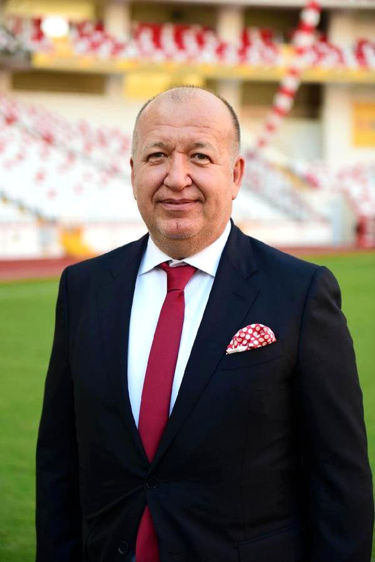 Antalyaspor Başkanı Gencer\'den Stat İsyanı