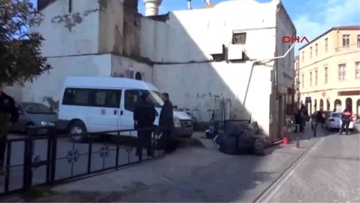 Çanakkale Adliyesi\'nde Şüpheli Çanta Tedirginliği