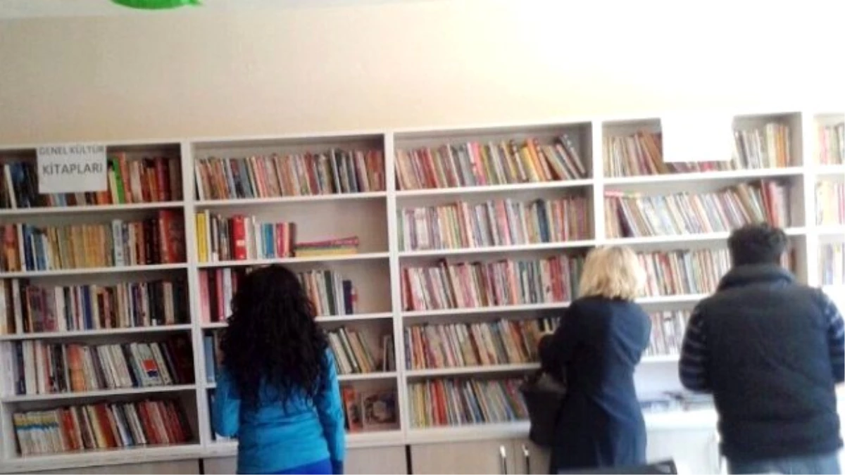 Didim Şehit Soner Turan Ortaokulu\'na Kütüphane Kazandırıldı
