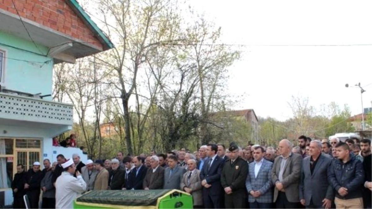 İntihar Eden Polis Memuru Toprağa Verildi