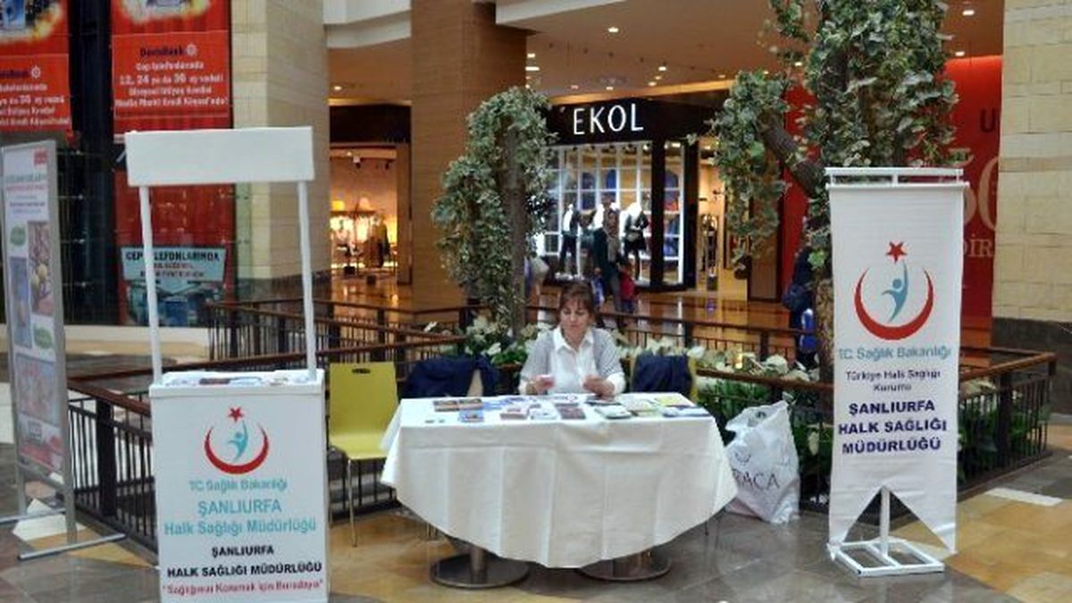 Şanlıurfa Piazza, Halkı Bilgilendirici Stantlara Ev Sahipliği Yapmaya Devam Ediyor