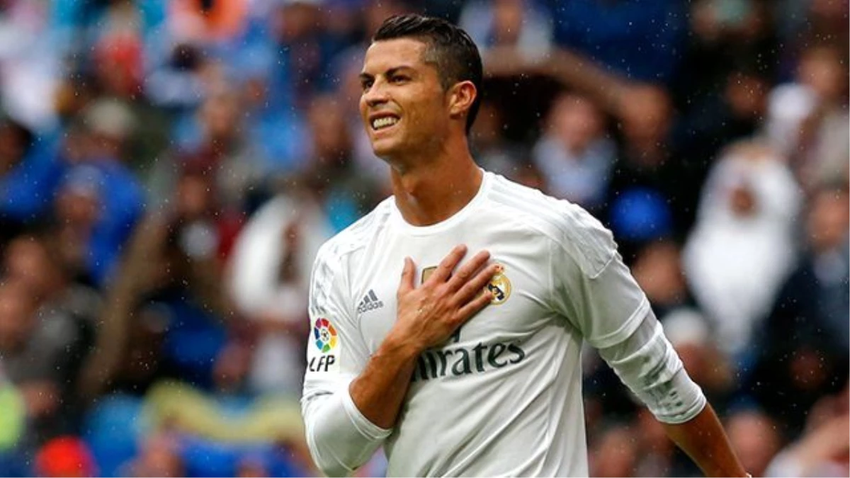 Türk Telekom, Ronaldo\'yla Anlaştı