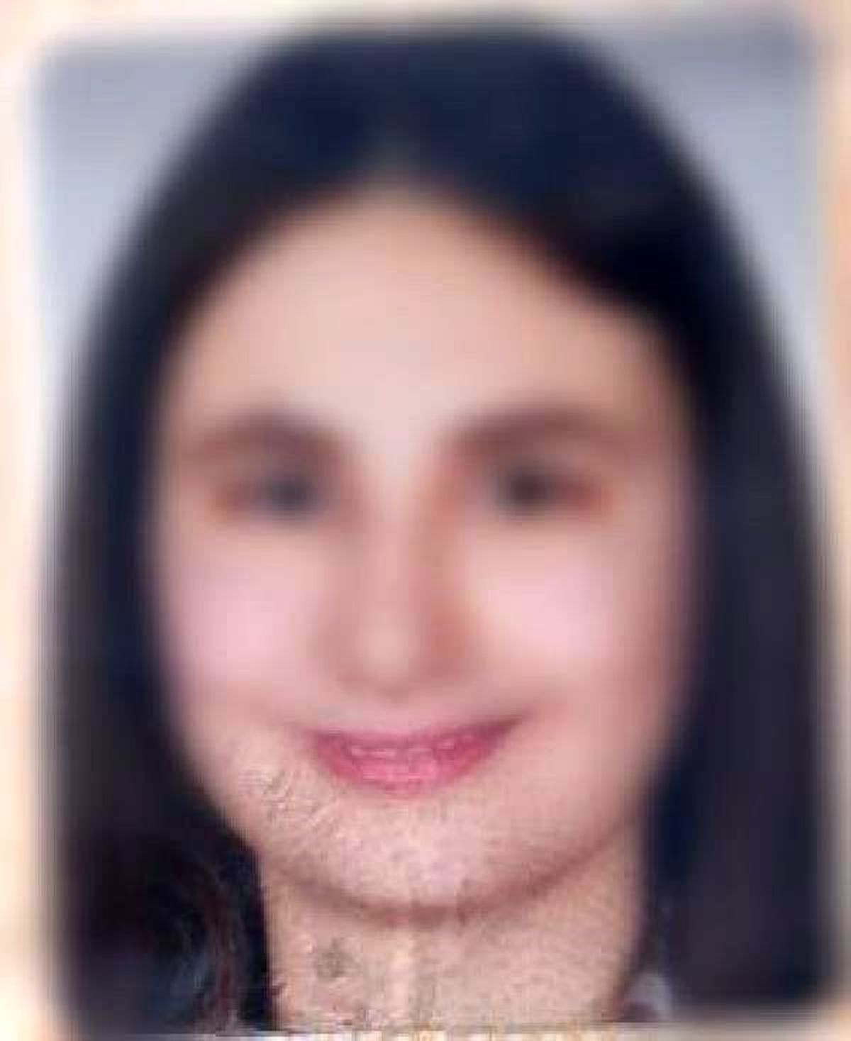 Üniversiteli Kız, Üst Geçitten Atladı