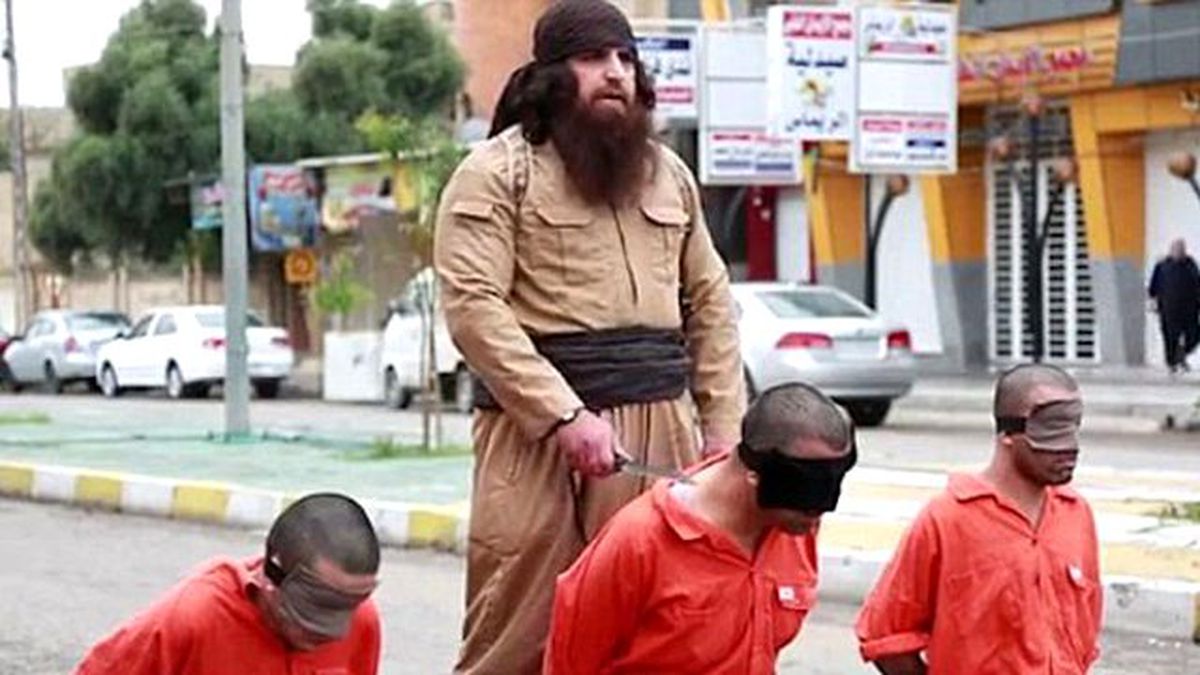 3 Iraklı Peşmergeyi, IŞİD'in Kürt Militanı İnfaz Etti!