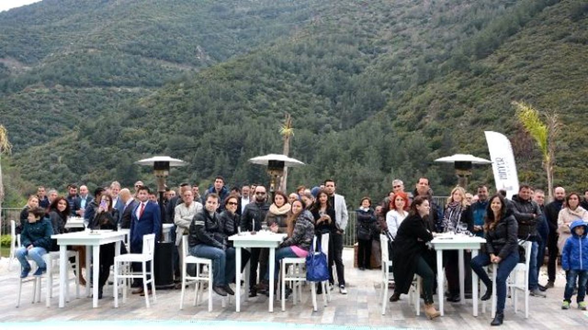 Asma Bahçelerden Bahara Merhaba