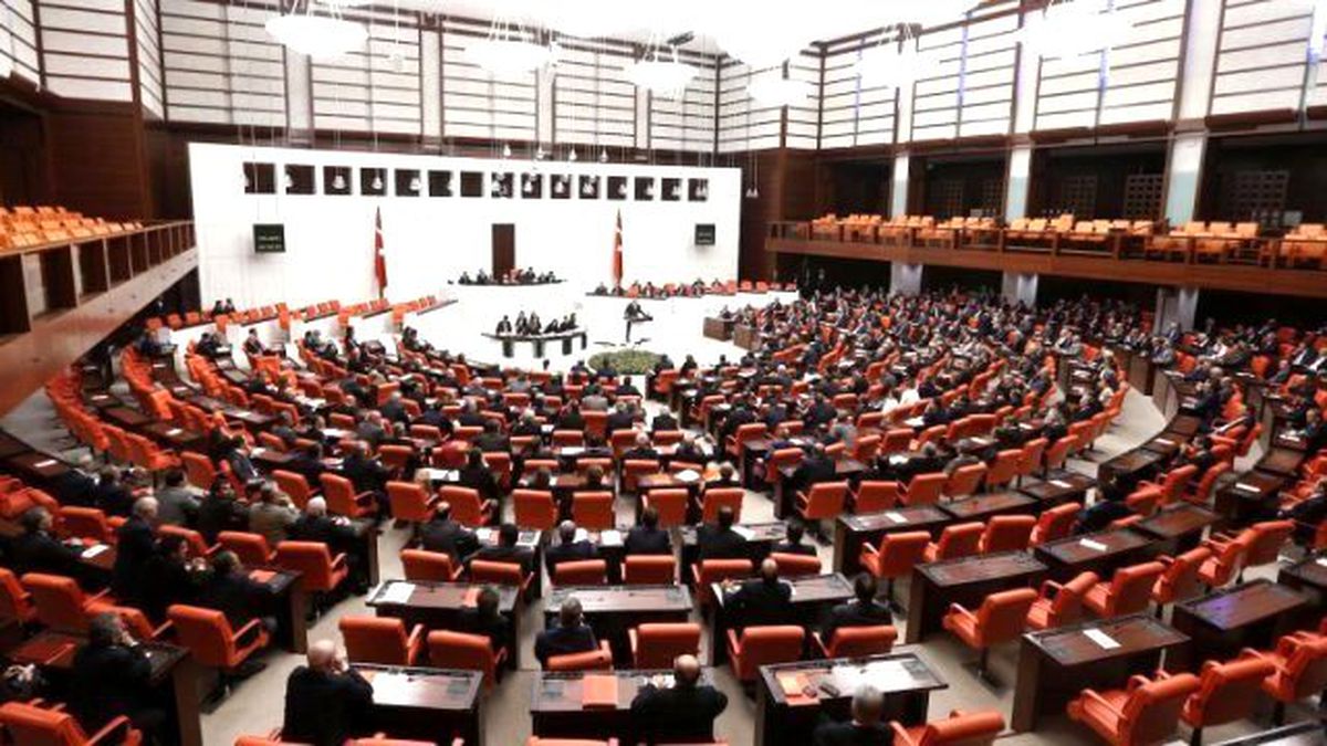 Başkanlık sistemi nedir ? Başkanlı sistemi avantajları