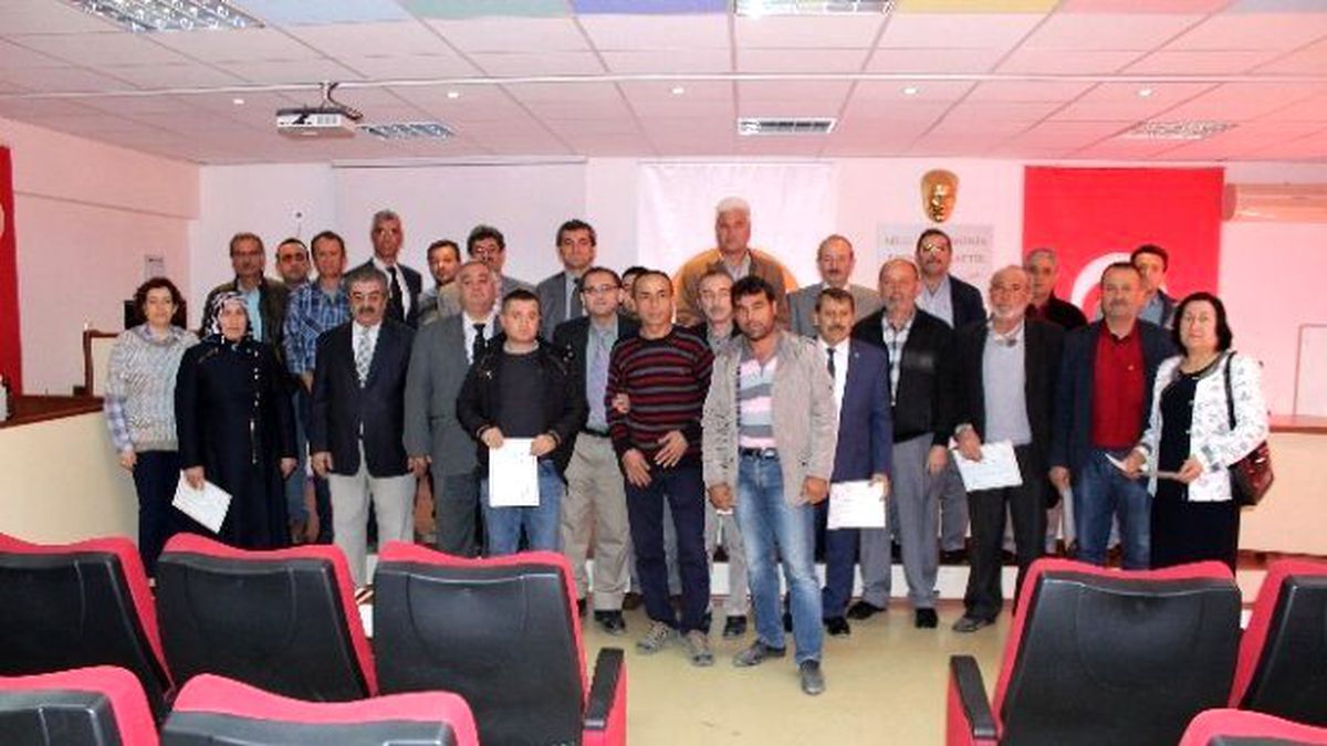 Karaman\'da 71 Arıcı Belgesini Aldı