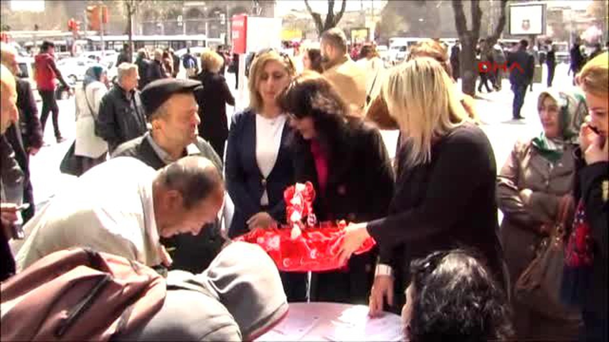 Kayseri - MHP\'li Kadınlardan \'Bir Kereden Çok Şey Olur, Bir İmza da Sen At\' Kampanyası