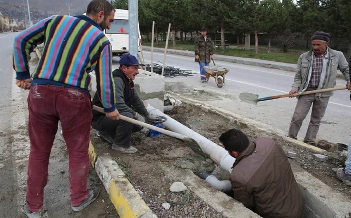 Orta Refüj Damla Sulama Sistemi ile Sulanacak