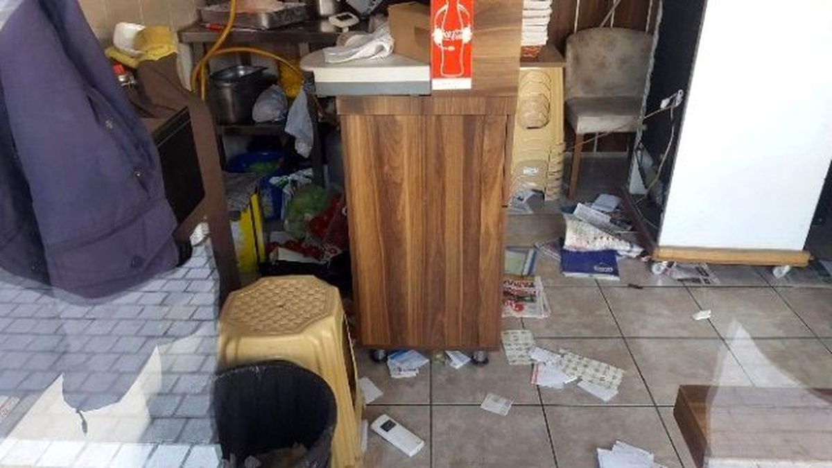 Kar Maskeli Hırsızlar Güvenlik Kameralarında