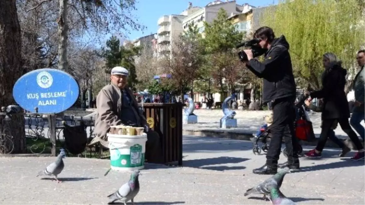 Yüzde 90 Görme Engelli Ama Kameramanlık Yapıyor