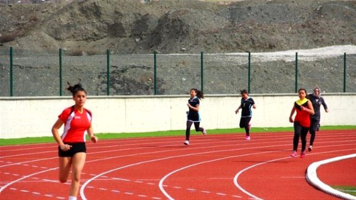 Puanlı Atletizm Müsabakaları Yapıldı