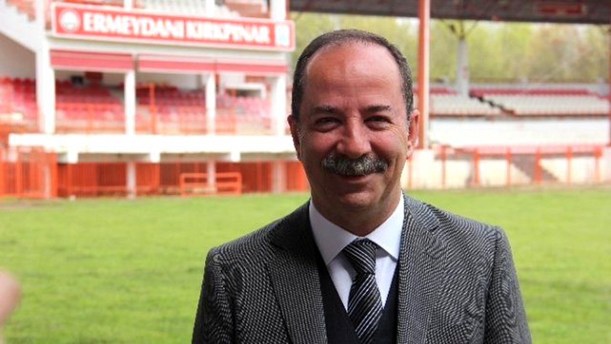 Tarihi Kırkpınar Er Meydanı\'nın \'Dualı Çayırı\' Yenilendi