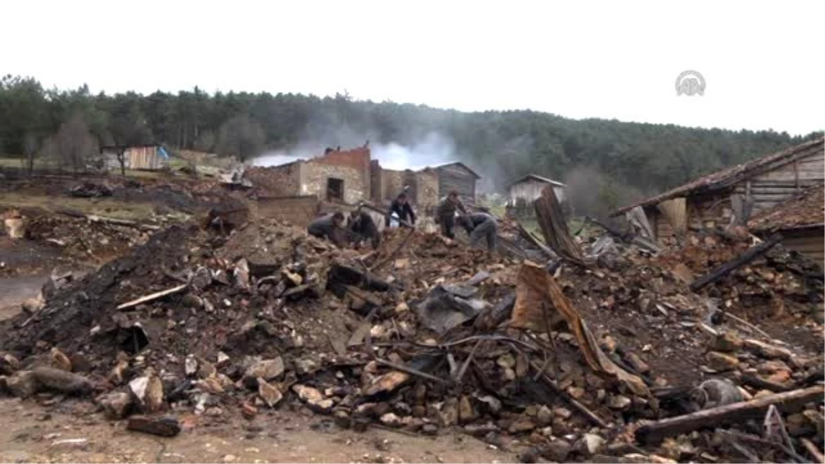 Kastamonu\'da Yangın Mağdurları Yardım Bekliyor