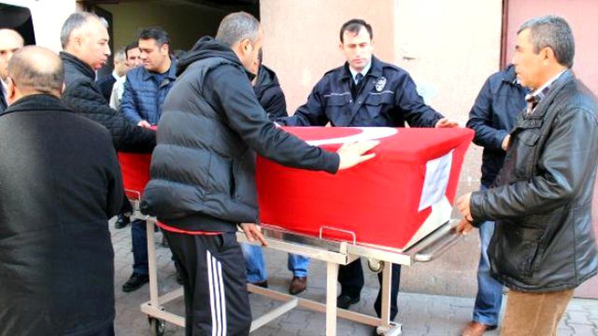 Beyin Kanamasından Ölen Polis Memuru Törenle Uğurlandı