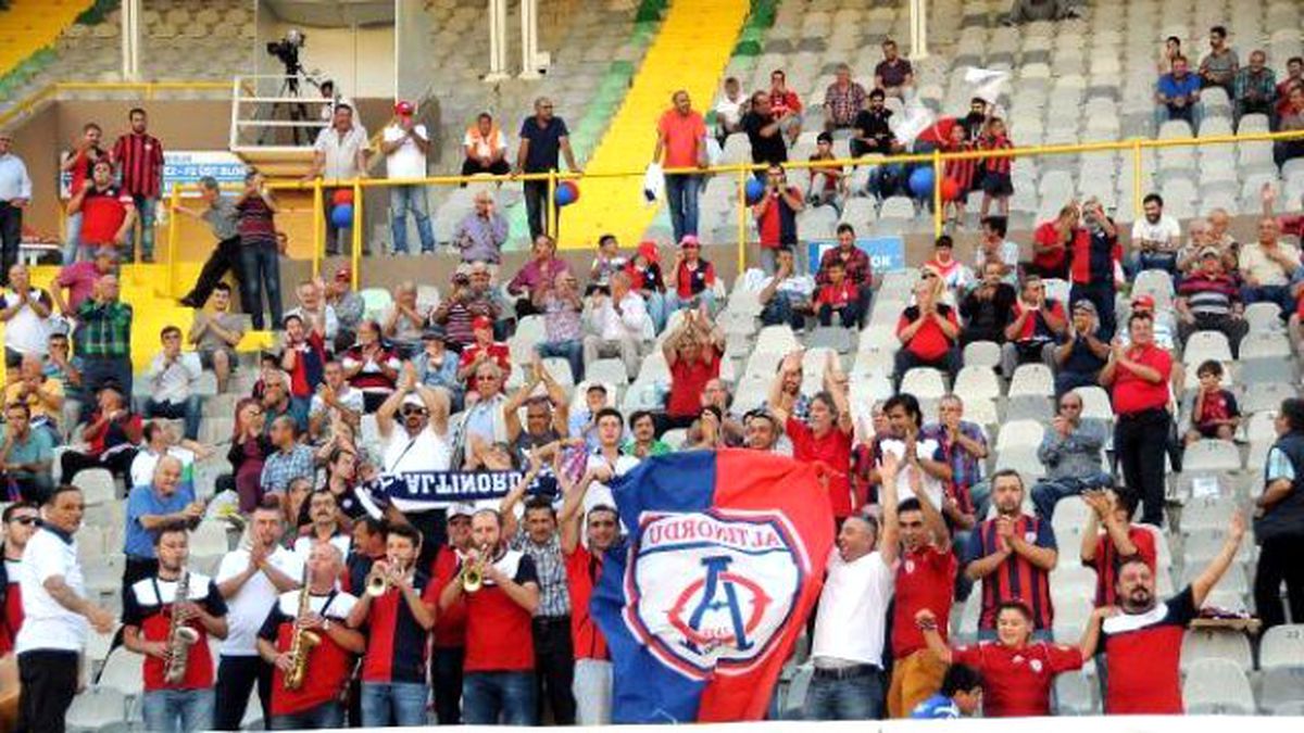 Centilmen Altınordu