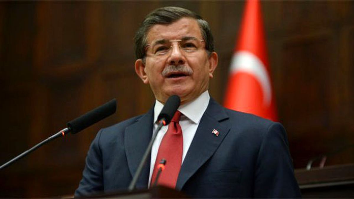 Davutoğlu, Aday Öğretmenlere Hitap Etti