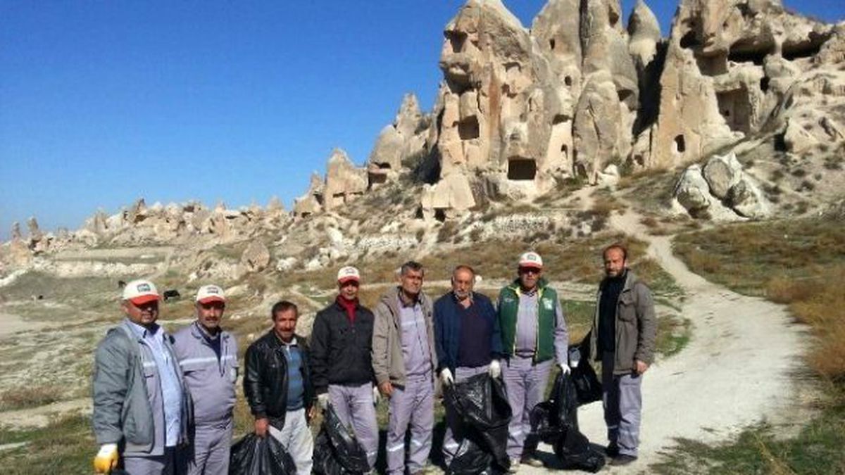 Kapadokya\'da Temizlik Kampanyası