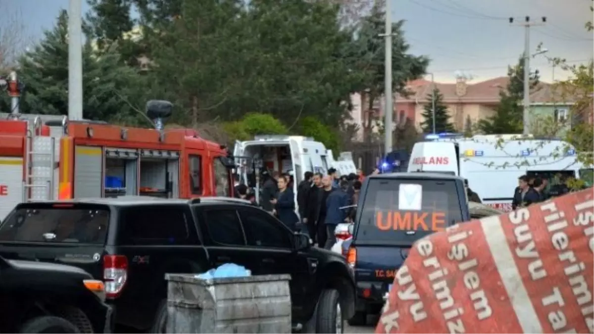 Polis Servisine Bombalı Saldırı: 4 Şehit, 14 Yaralı