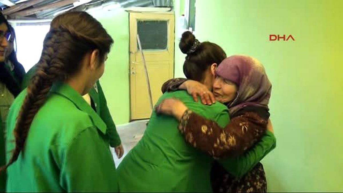 Sivas - Liselilerden Fatma Nineye Özel İlgi