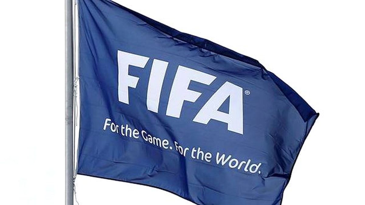 UEFA, 3 Kulübü Avrupa'dan Men Etti