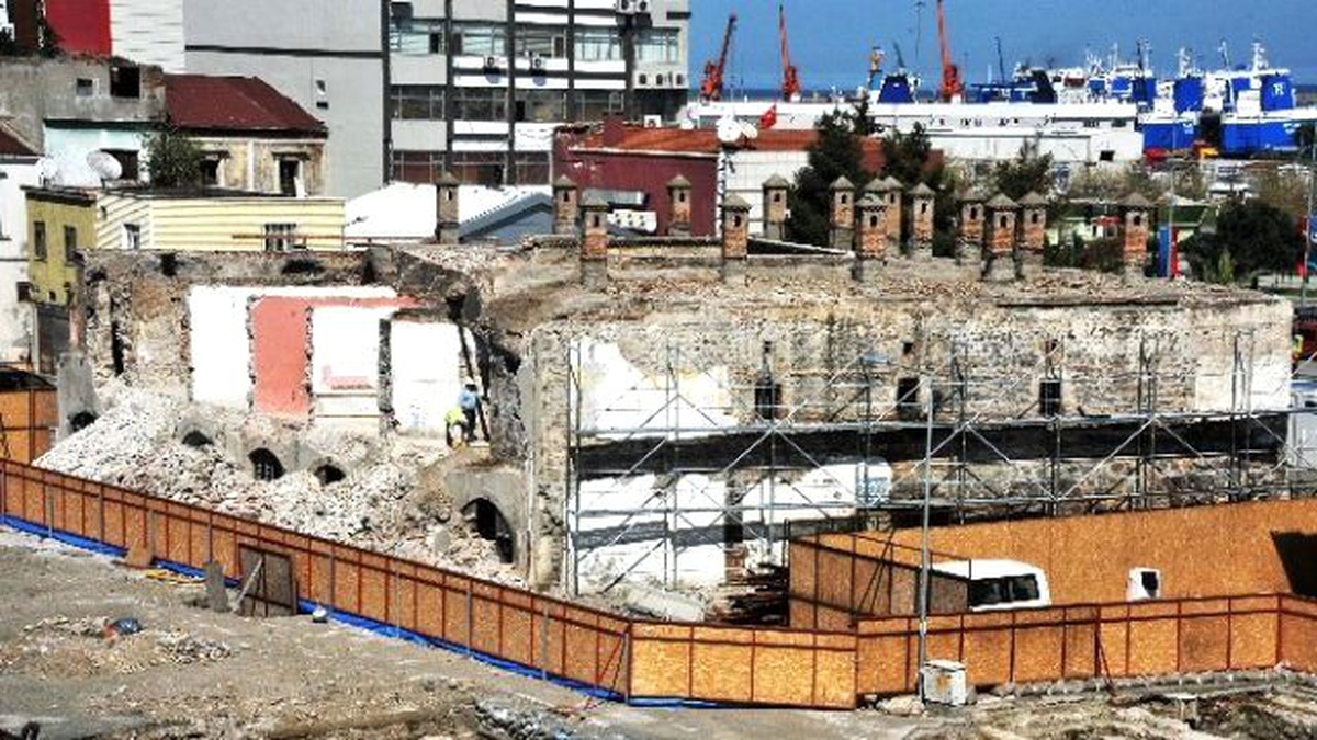 500 Yıllık Tarihi Taşhan, Aslına Döndürülüyor
