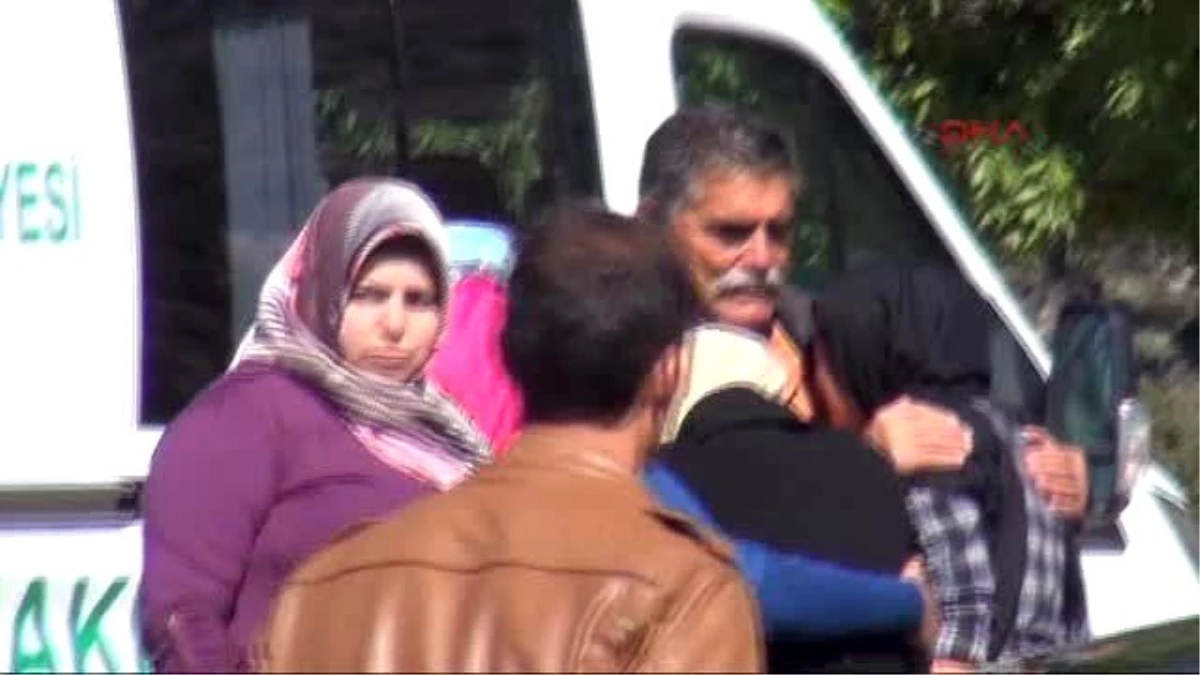 Adana Ağabeyinin Öldürdüğü Hilal\'in Cenazesi, 28 Gün Sonra Defnedildi