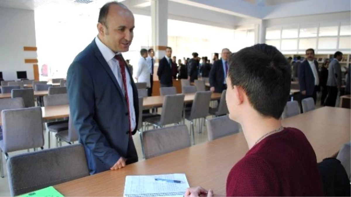 Amasya Üniversitesi\'nde Engelli Dostu Kütüphane Açıldı
