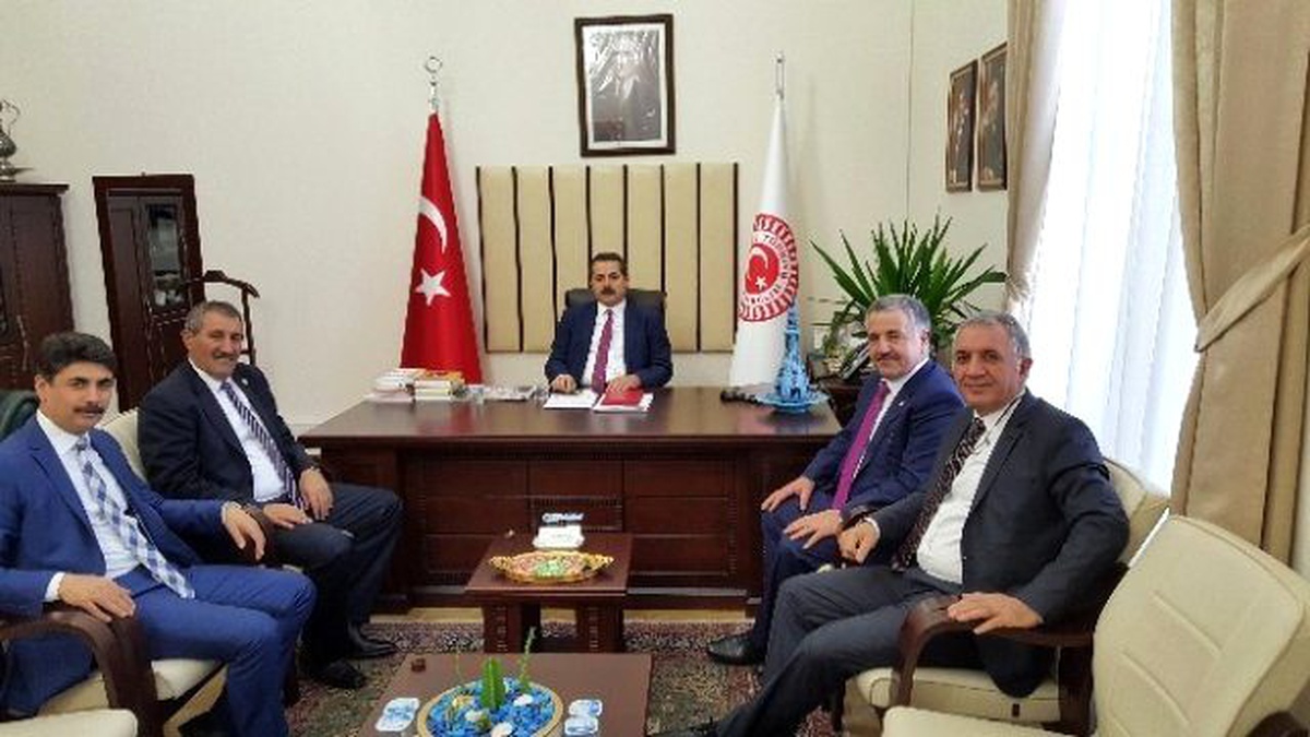 Bölge Milletvekilleri Bakan Faruk Çelik\'i Ziyaret Etti