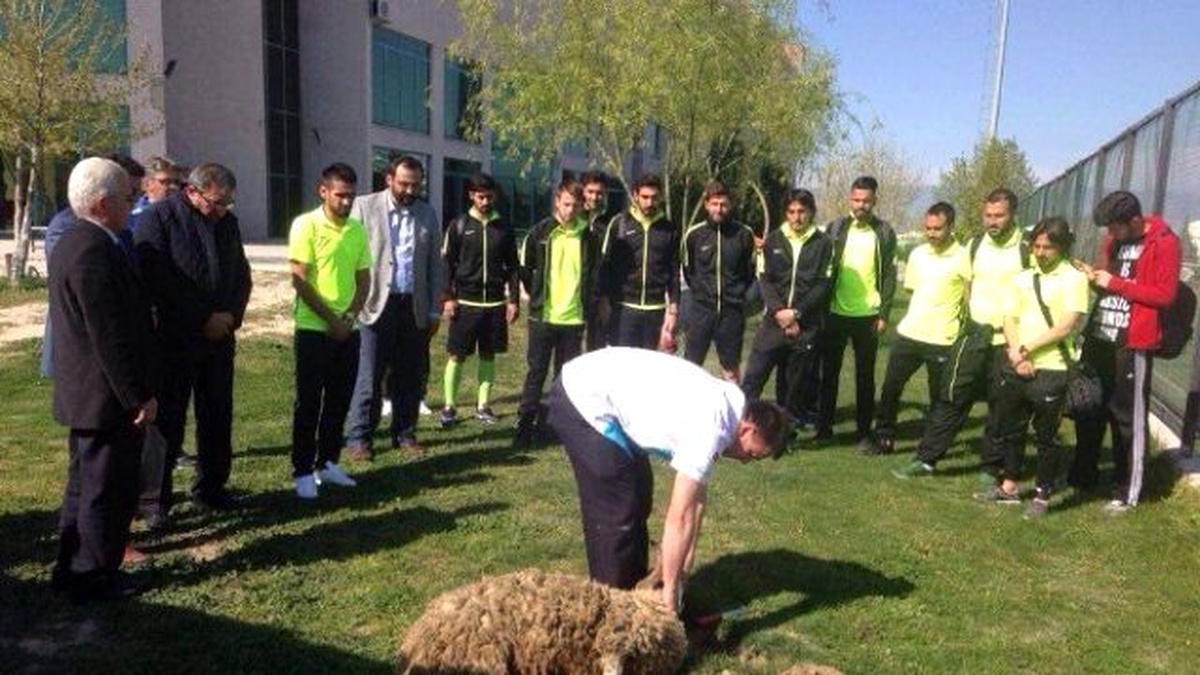 Denizlispor 3 Puan İçin Kayseri\'ye Gitti