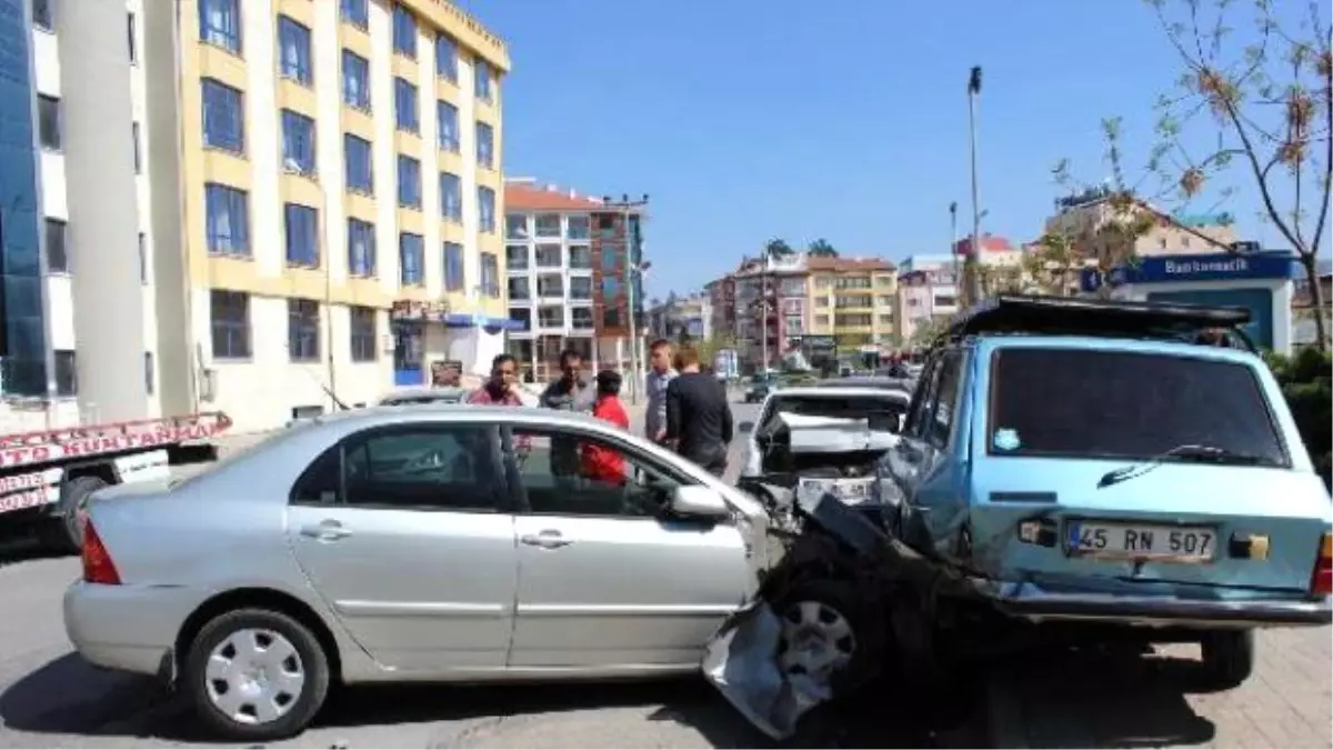 Direksiyon Başında Kalp Krizi Geçiren Sürücü Öldü