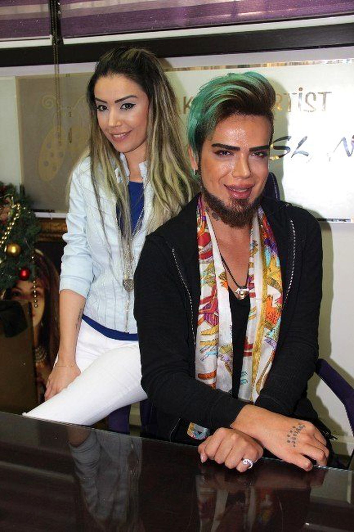 Dünyaca Ünlü Make Up Artist Arslan'dan 'Eşcinsel' İddialarına Tepki