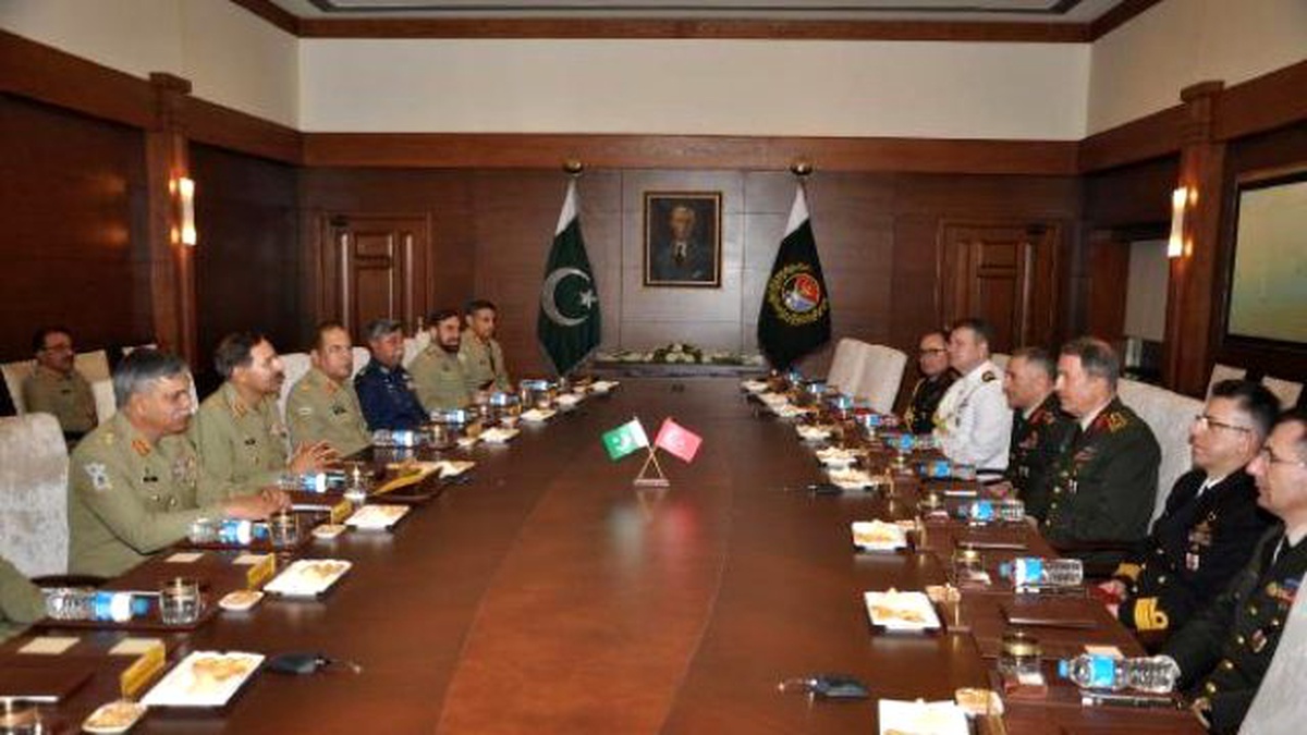 Orgeneral Hulusi Akar\'a \'Pakistan Nişan-ı İmtiyaz Madalyası\' Verildi
