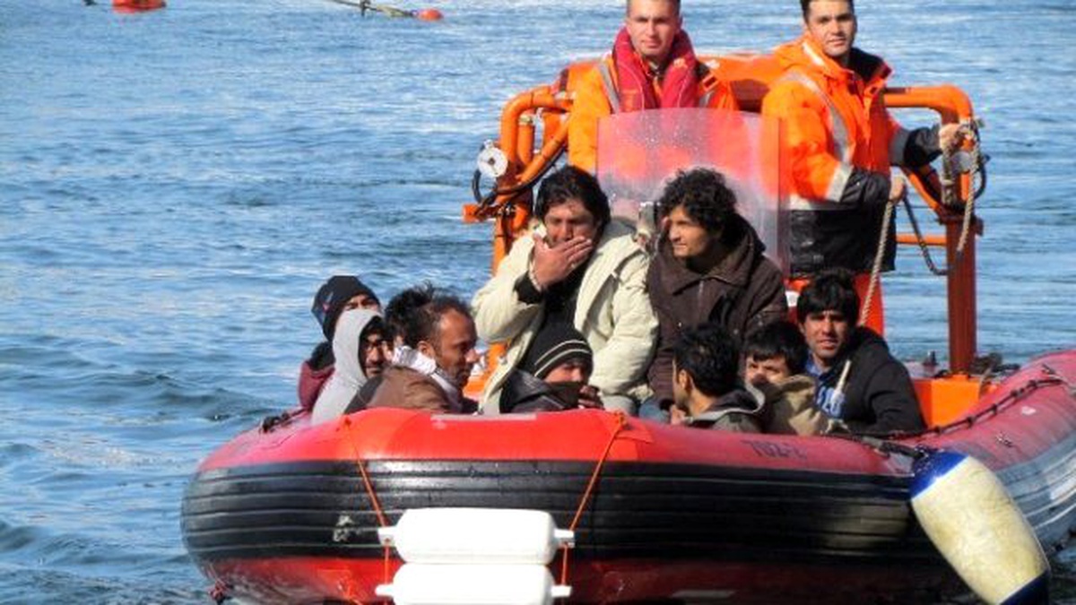 Sahil Güvenlik Yakalamaktan Bıktı, Sığınmacılar Bıkmadı