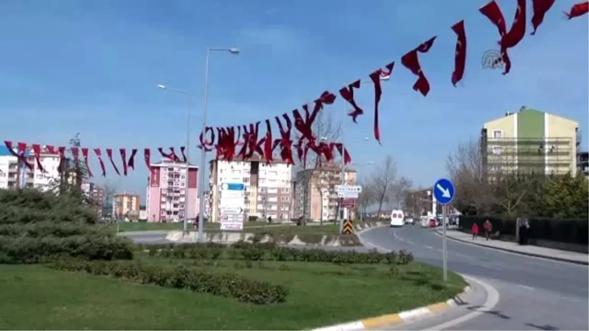 Şehidin Babaevine Taziyeler Devam Ediyor