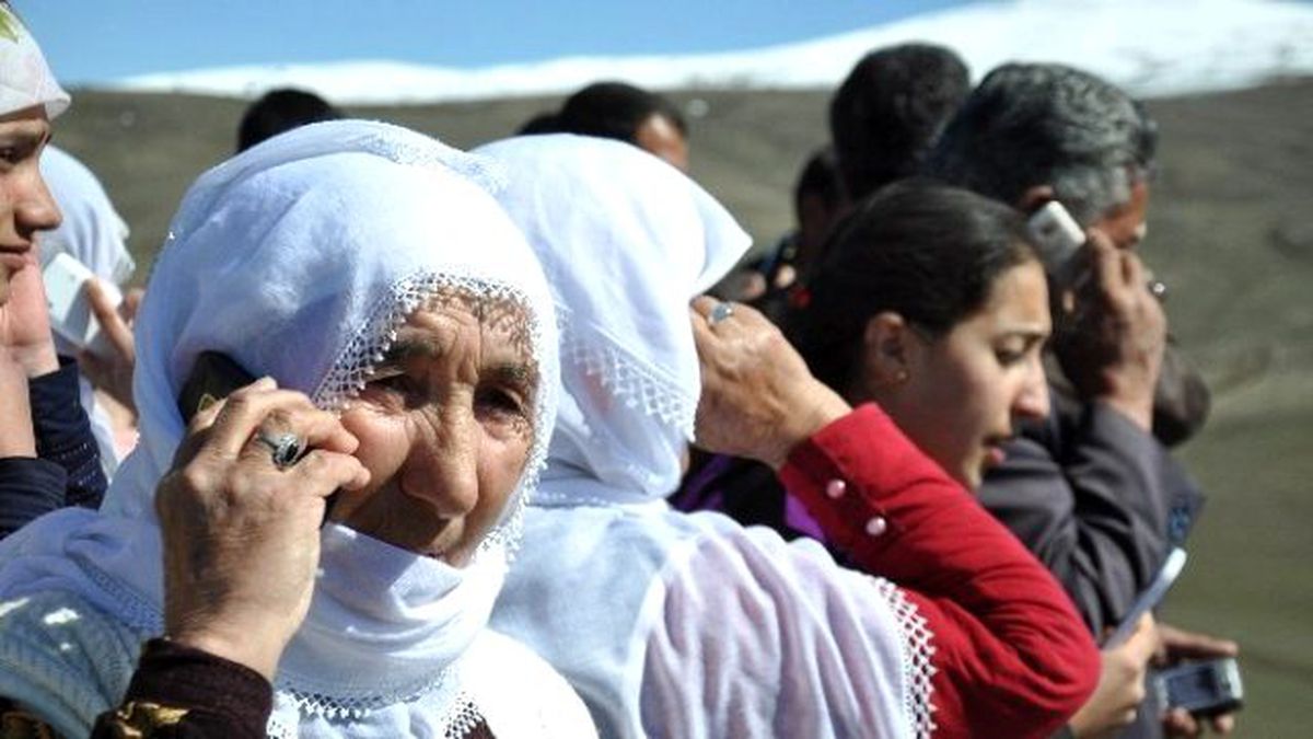 Türkiye 4,5g'ye Geçti, Muş'ta Halen Telefon Şebekeleri Çekmiyor