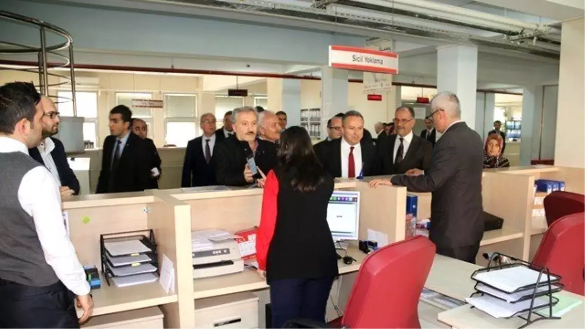 Vali Ali Fidan Defterdarlıkta İncelemelerde Bulundu